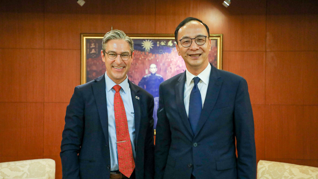 朱立倫會見美NED主席 交流區域安全議題