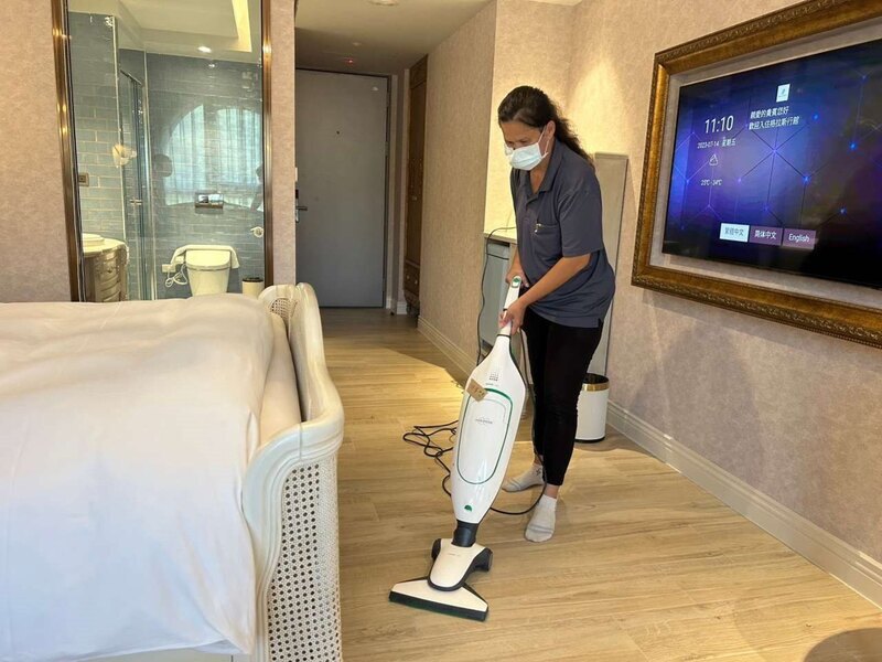 旅宿業缺工難接單 學者指加薪或移工均非解方