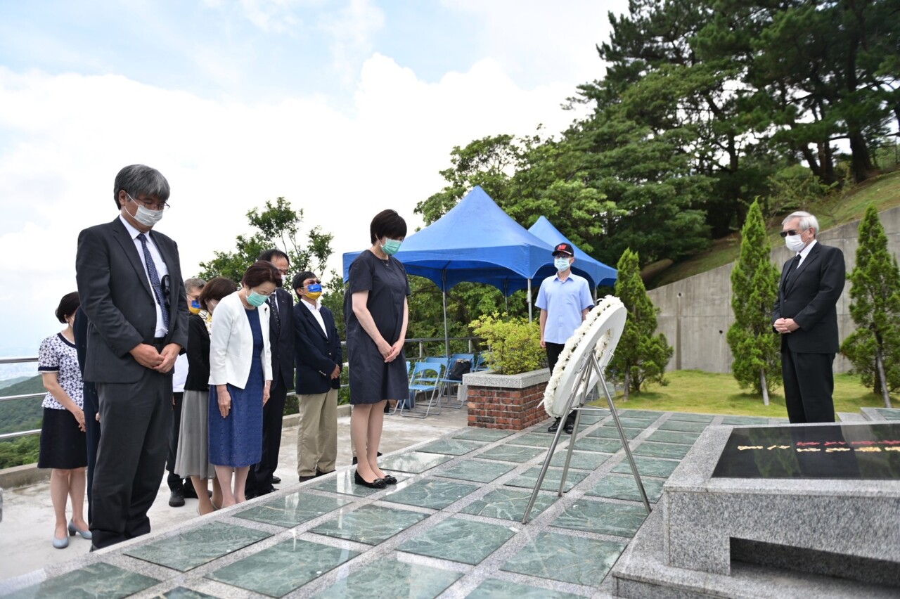實現丈夫遺願 安倍昭惠赴五指山祭拜李登輝