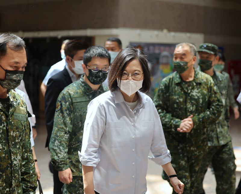 蔡總統確診COVID-19 症狀輕微