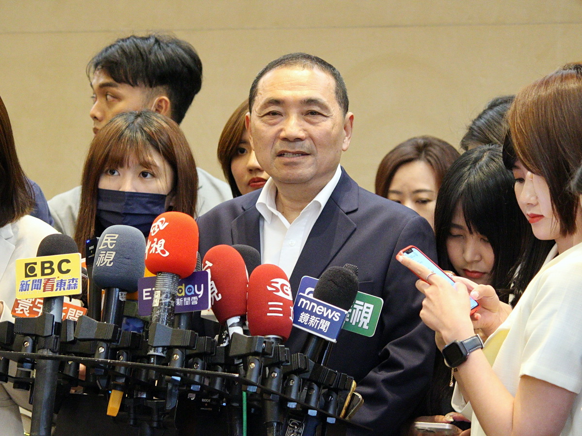 2億掮客傳聞來源是國民黨？侯友宜：民眾黨說的自己解決
