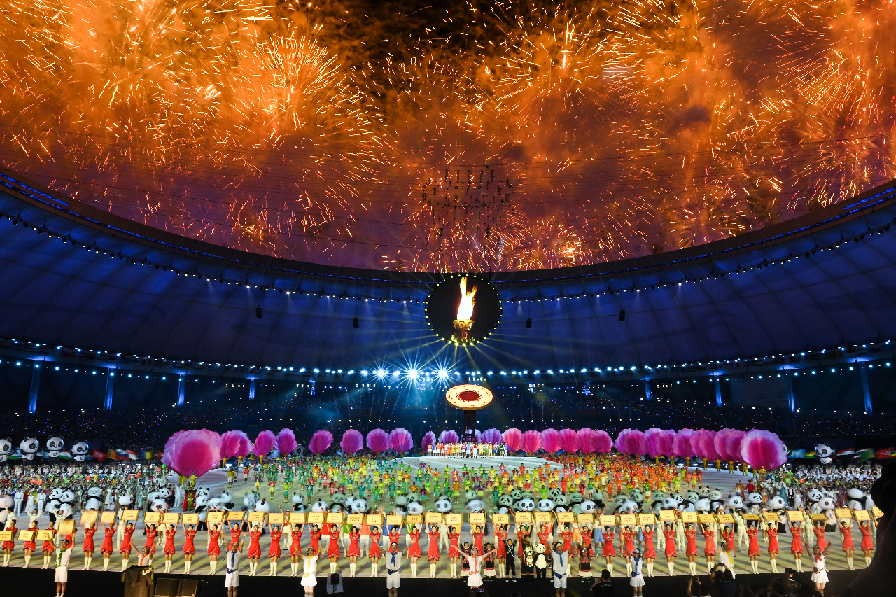 成都世大運登場&nbsp;習近平與多國領袖出席開幕式