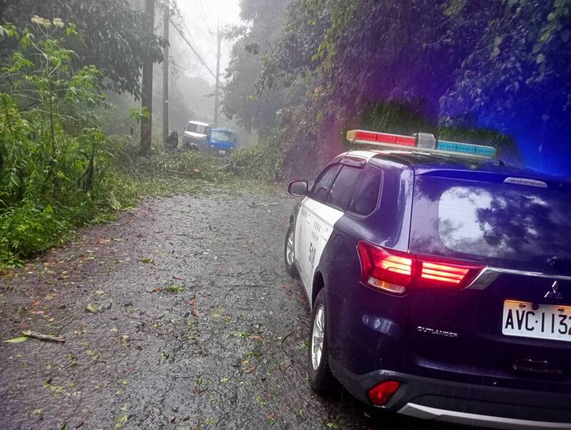 卡努遠颺中南部降雨持續 南投縣仁愛鄉7溪流紅色警戒