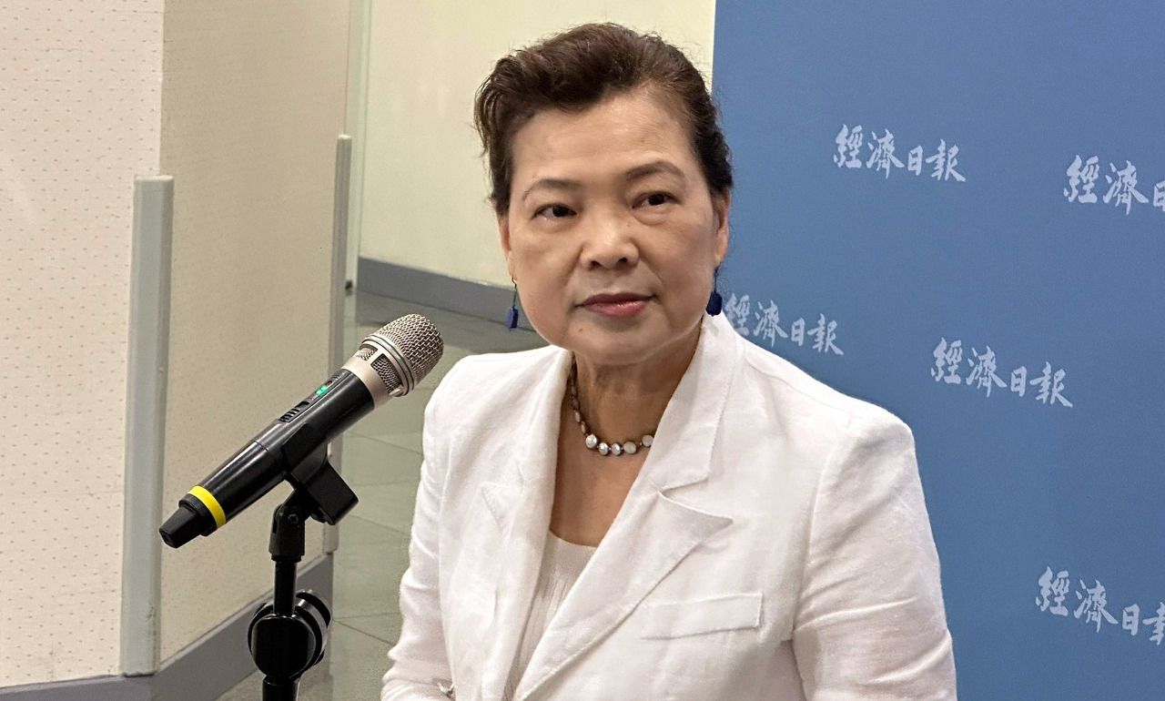 李鴻源控口罩國家隊賺回扣 王美花要求速道歉