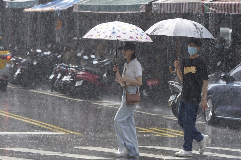 低壓帶影響今各地降雨機率高   留意短延時強降雨