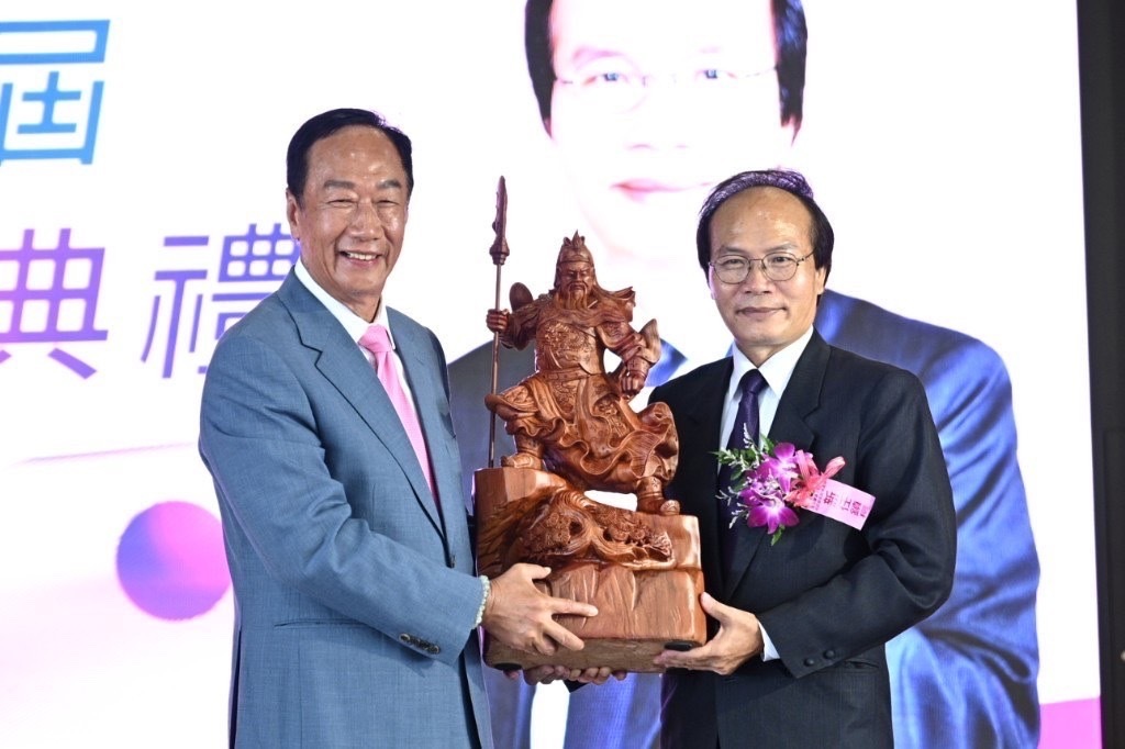 郭台銘：相信高虹安的清廉 司法不應淪政治打壓工具