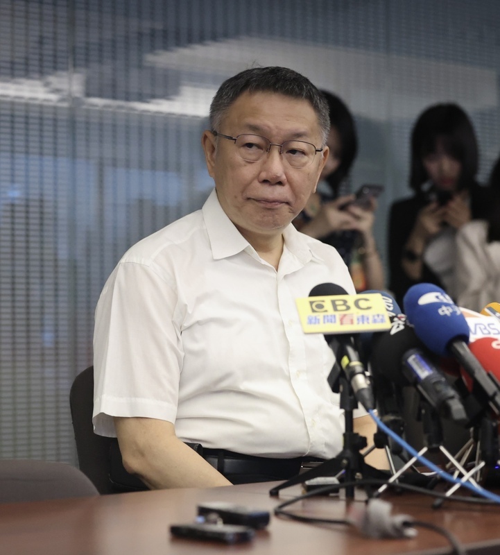 郭邀喝咖啡 柯：郭先解決與國民黨恩怨再談其他