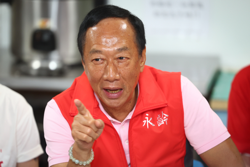 避免各說各話  郭台銘：3人最近會找個時間約