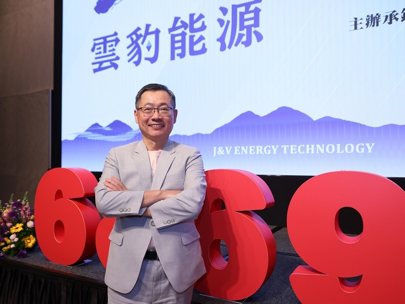 成鬥爭箭靶 賴勁麟辭雲豹董座稱將採法律行動