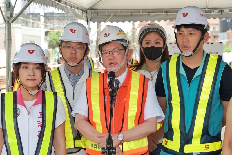 八二三65週年 鄭文燦：追求和平增加國防力量