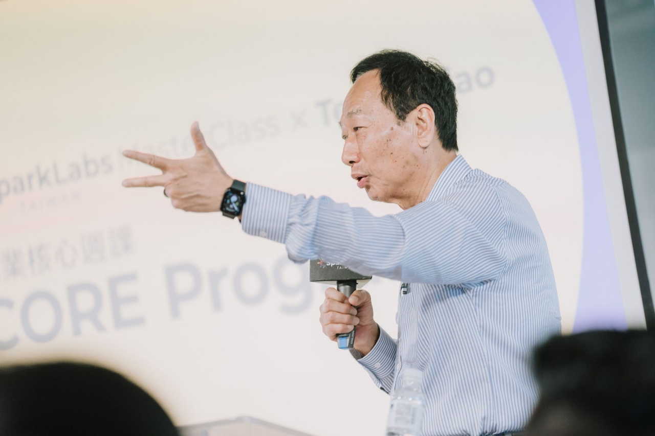 郭台銘提7大文化政策 6歲以上發藝文體驗禮金