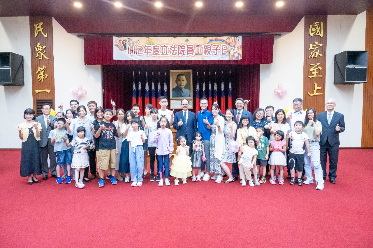 出席立院員工親子日 游錫堃：感謝同仁為國家辛苦奉獻
