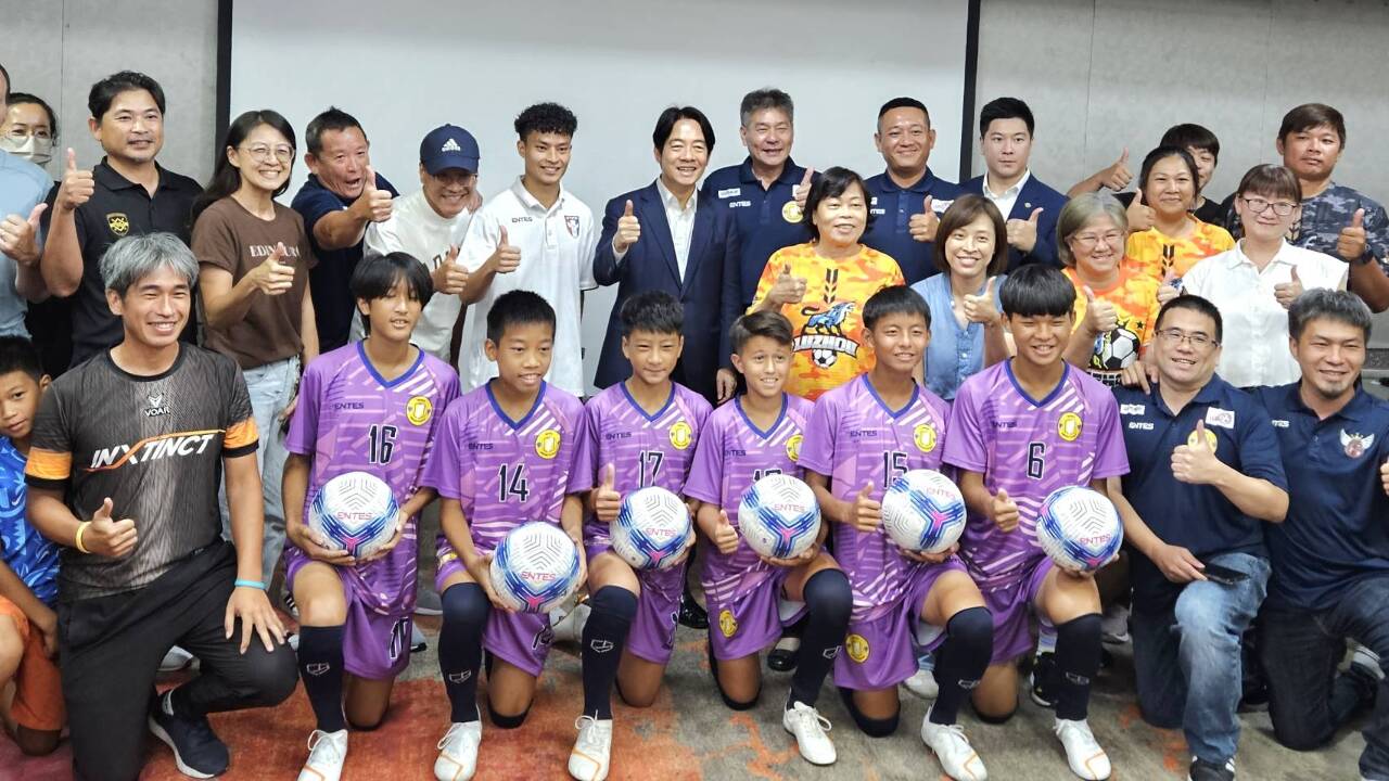「Dream Taiwan台灣夢想隊」遠征西班牙 賴清德為選手打氣