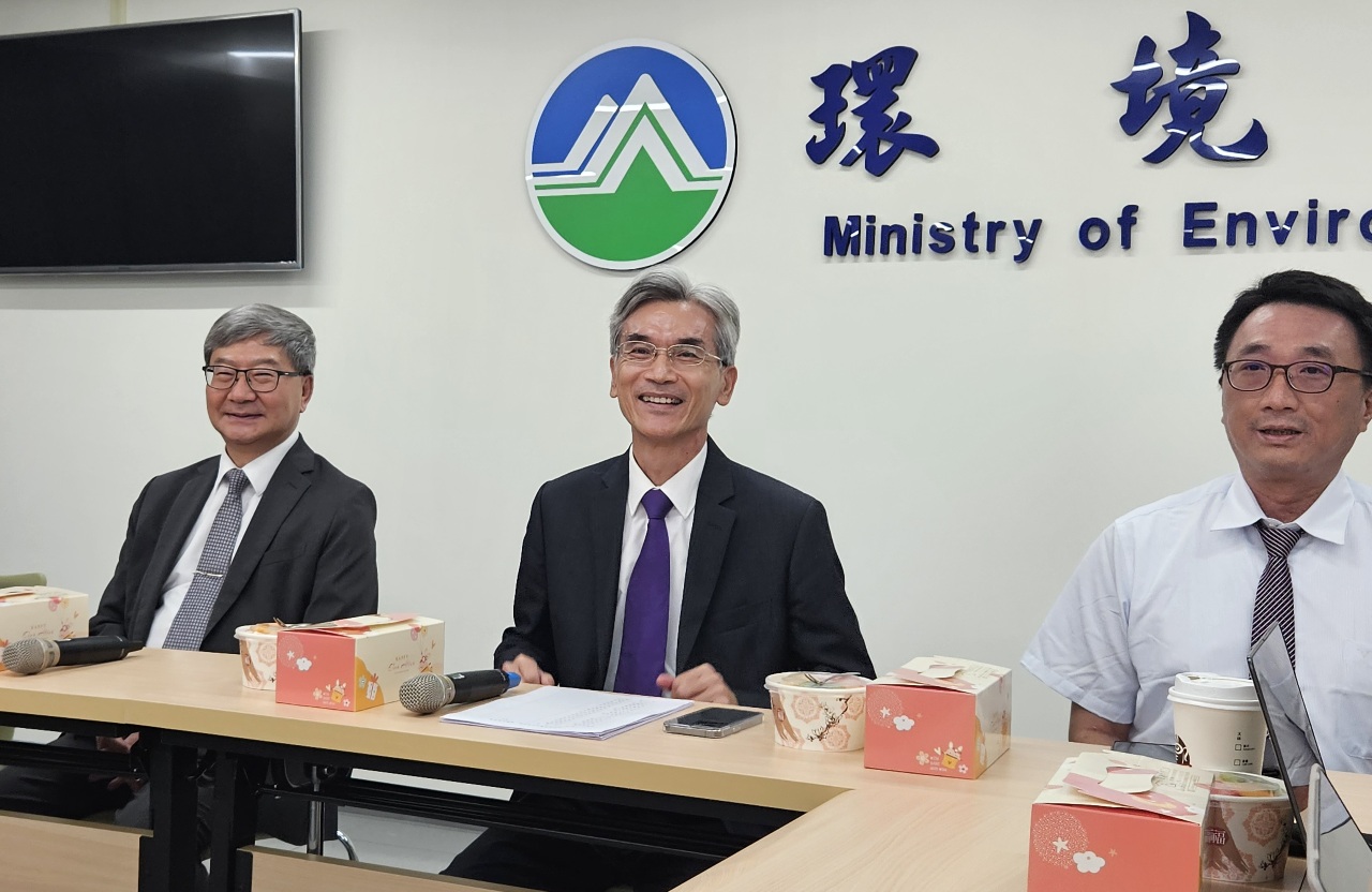 新環委最快9月公布 薛富盛：既有基礎上處理四接案