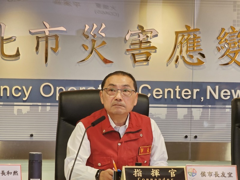 侯友宜坐鎮新北 令速清理掉落物以備上班上課