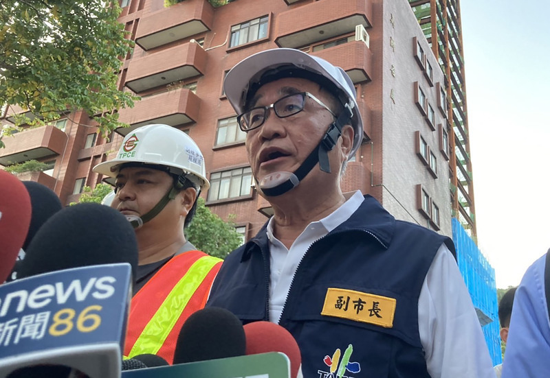 李四川：若結構安全 下陷戶可限時返家取物