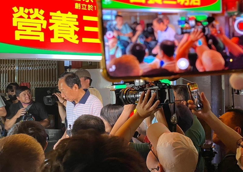 高虹安涉豪宅名車爭議 郭台銘籲藉法律挽回清白