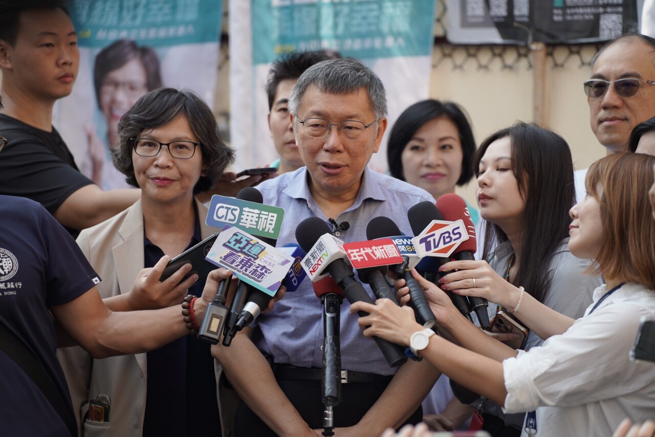 柯文哲讚賴佩霞「不錯」 副手計畫進行中
