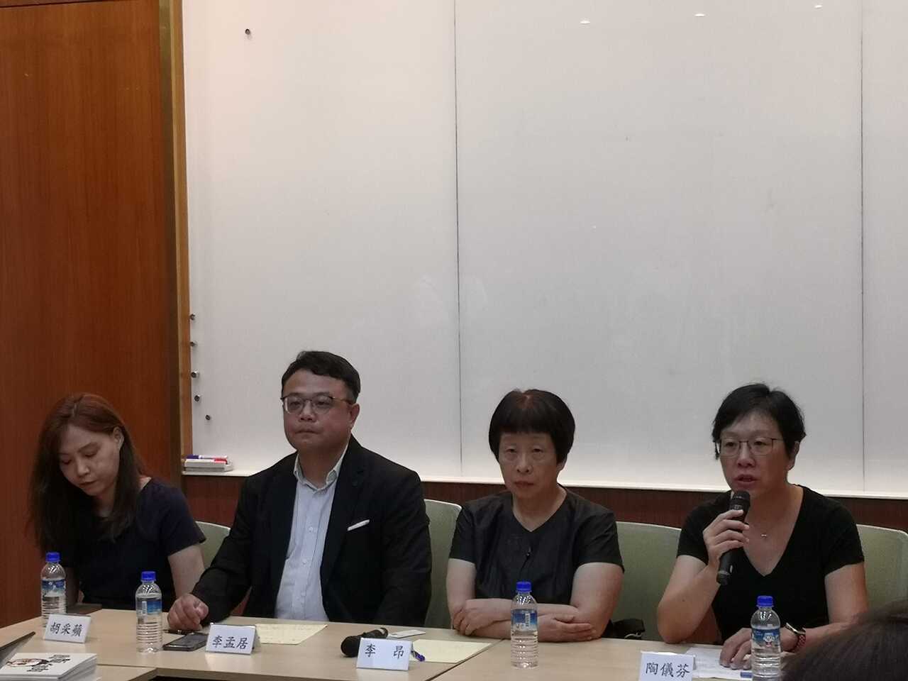 學術藝文界聲援富察 籲總統參選人表態讓台人免於赴中恐懼