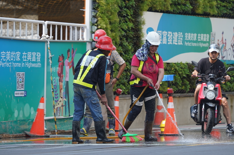 製造業無薪假緩降至9973人 小型業者停止實施