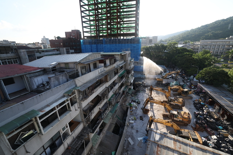 視察大直坍塌民宅拆除作業 蔣萬安：安全為優先考量