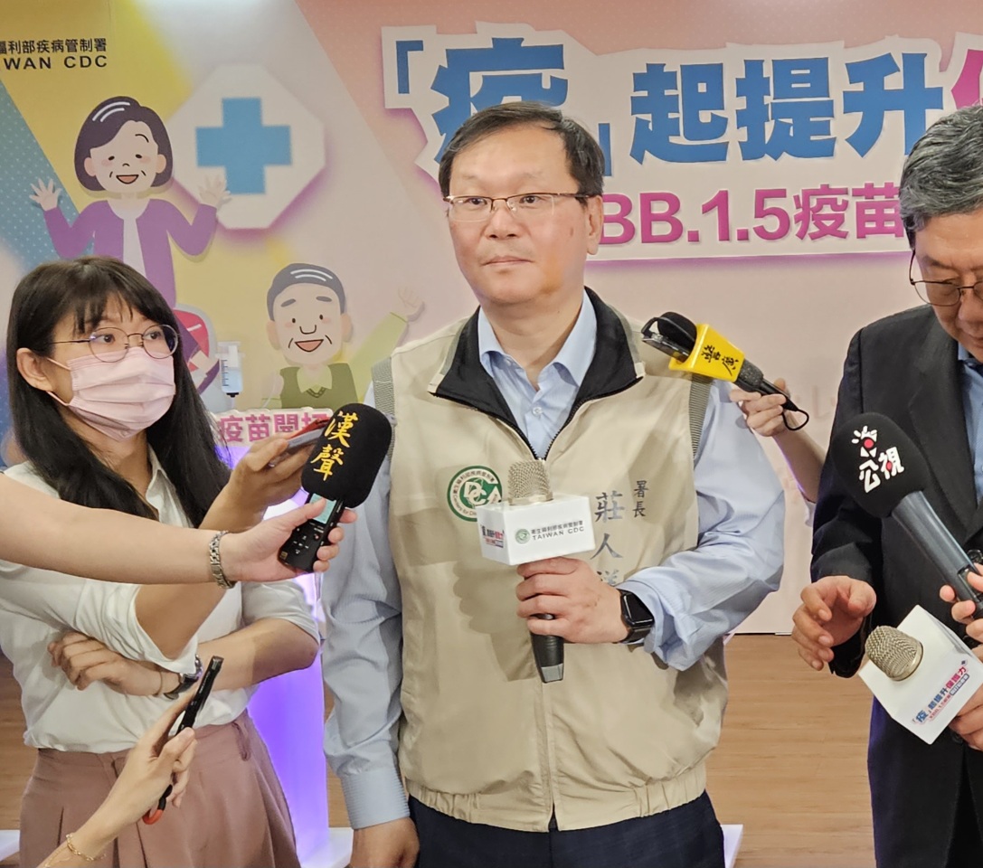 估秋冬疫情再起 XBB、流感、肺鏈疫苗可同時打