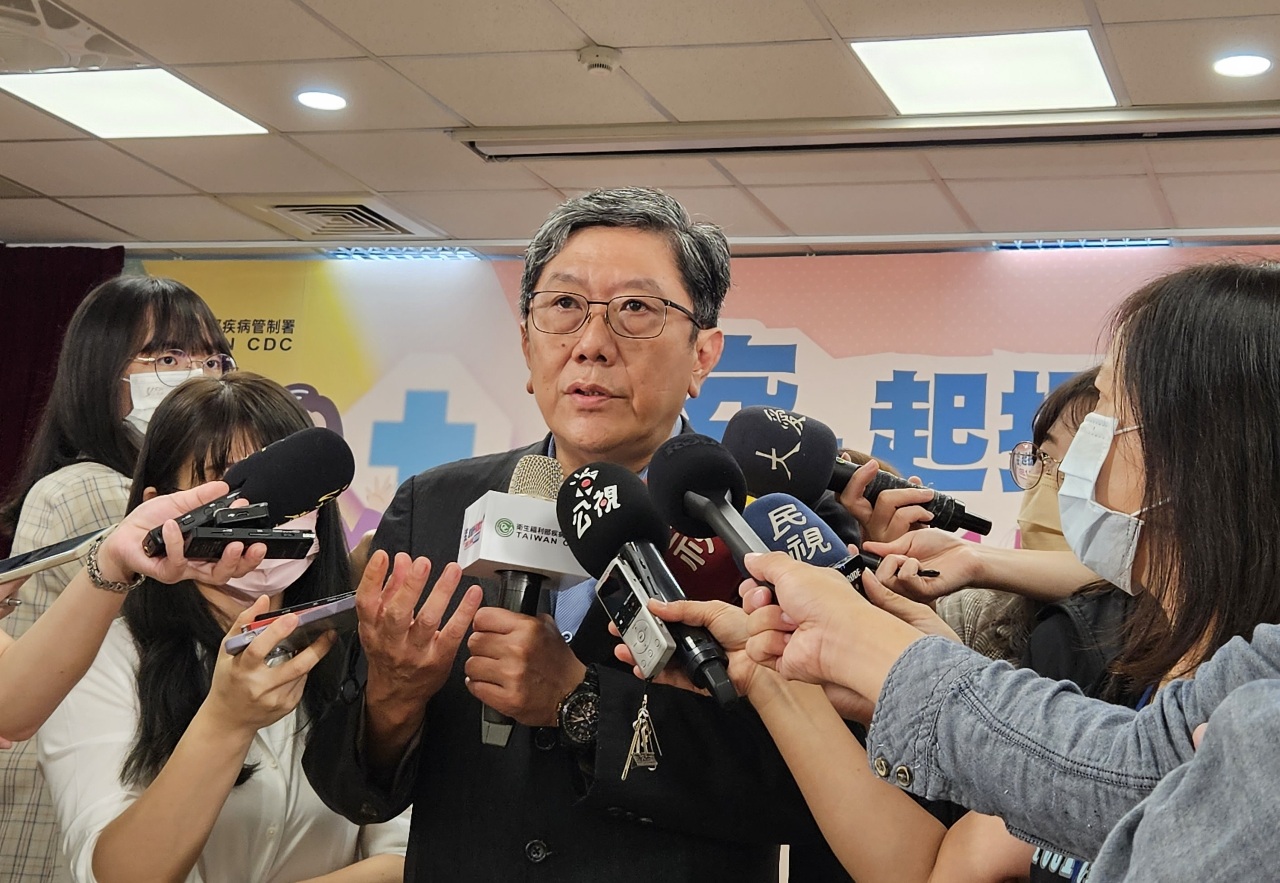 高端流感疫苗安全性與效果與國外一致 李秉穎：有劇本在操作拒打