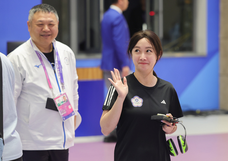 杭州亞運 / 吳佳穎10公尺空氣手槍獎牌擦身過 預約再戰