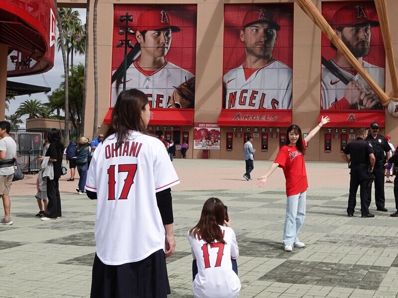 大谷翔平最終戰現身板凳 日本球迷盼他留西岸