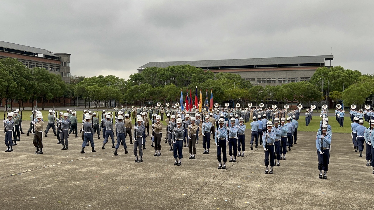 三軍樂儀隊國慶操演搶先曝光 中場鼓隊有亮點
