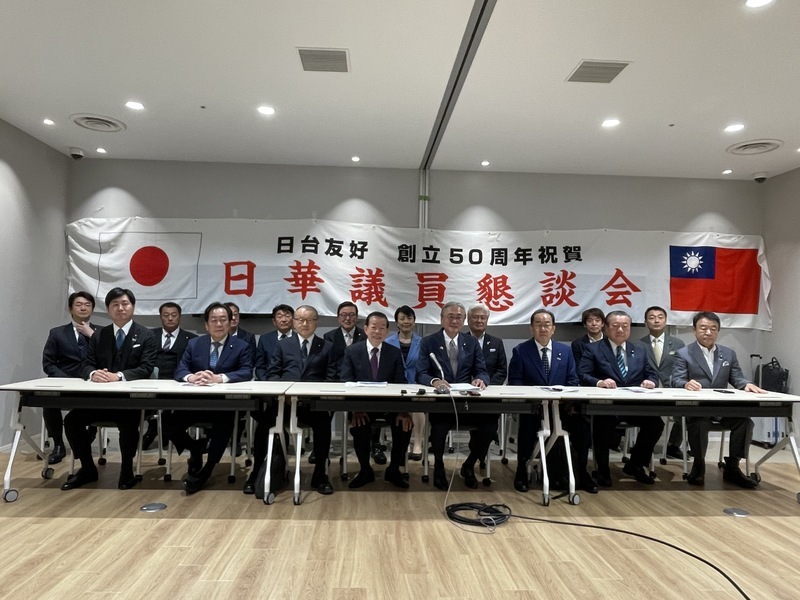 日本最大訪台賀國慶團出發 謝長廷致謝