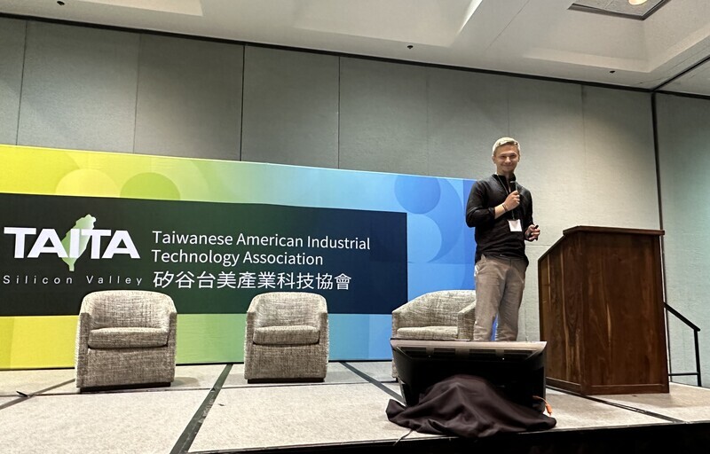 矽谷台美產業科技協會年會 烏克蘭醫師感謝台灣