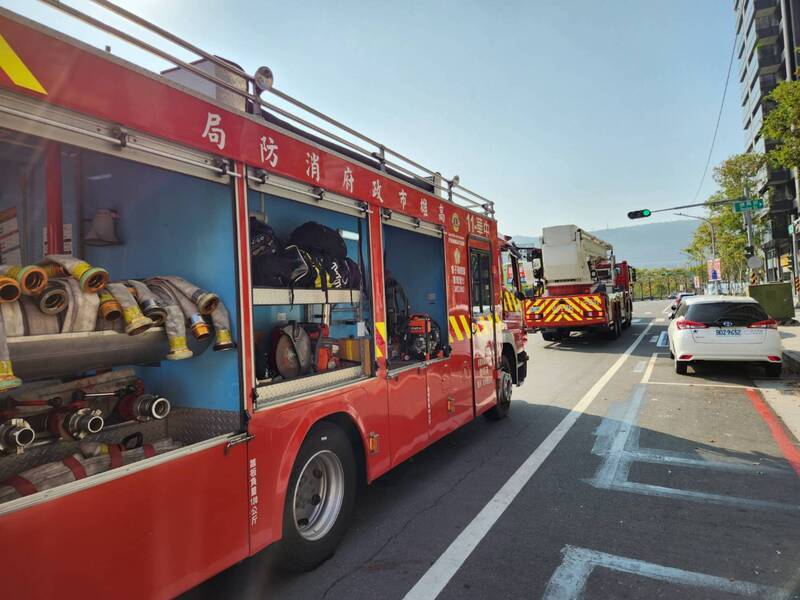 政院：始終重視消防權益 正跨單位研議職安方案