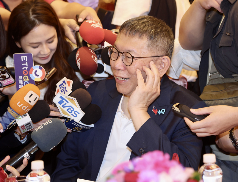 侯未回應是否辯論比民調 柯文哲：那要幹什麼？