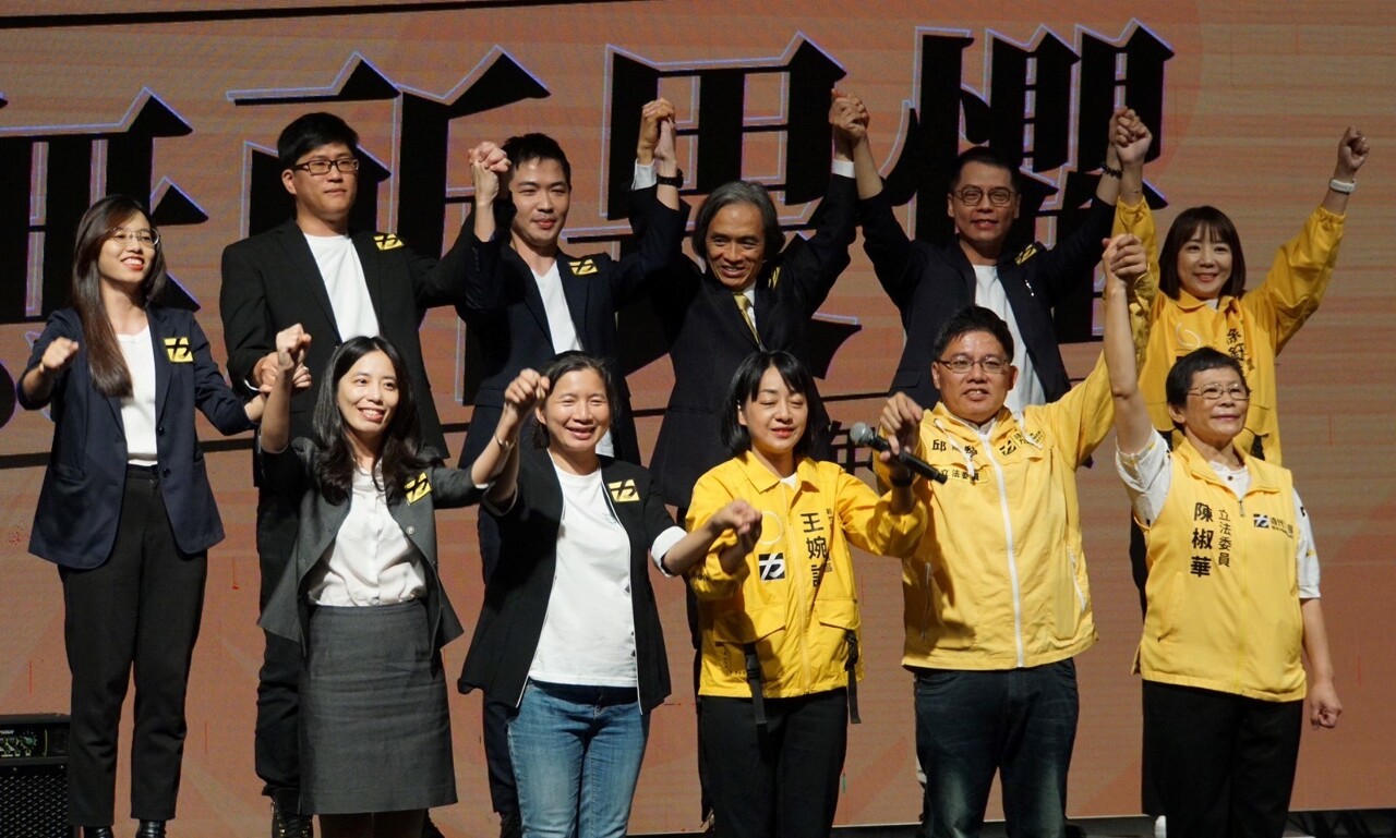 時力公布2024不分區名單 房仲、外送員、律師等8人入列