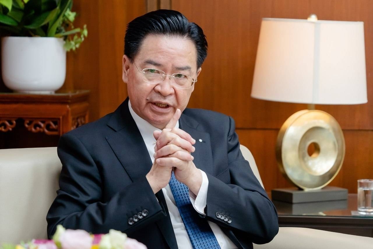 日媒專訪 吳釗燮盼日本跟進呼籲中國勿介入台灣選舉