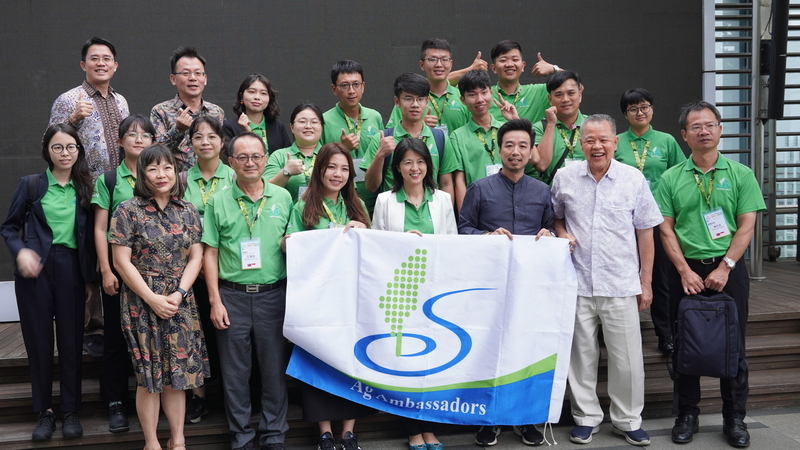 台灣農青大使訪印尼企業 &nbsp;對永續農業印象深刻