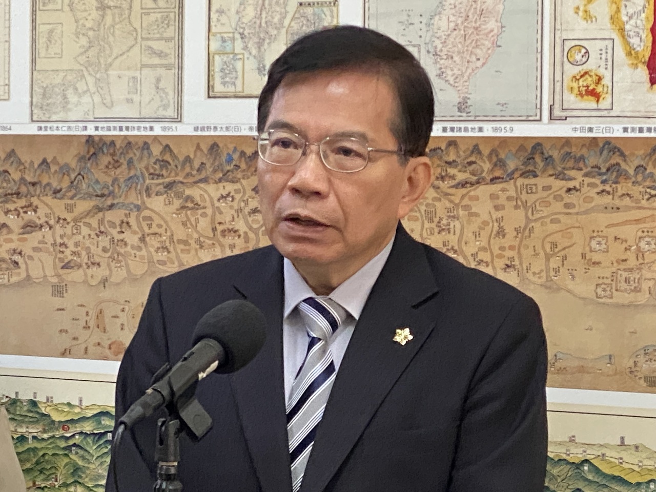 否認為選票解除禁團令 交長：考量業者生計