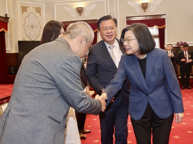 接見金商獎得主 總統：助中小企業升級轉型 擦亮每顆珍珠