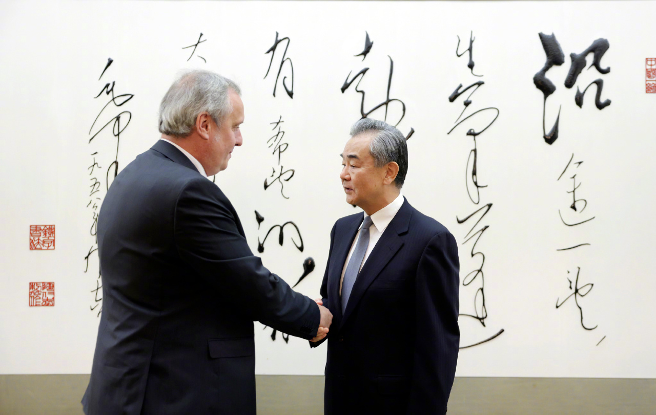 捷克國安顧問訪北京 盼擴大出口恢復直航