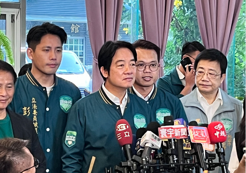 中生納健保 賴清德：基於醫療人權及防疫 是該走的方向