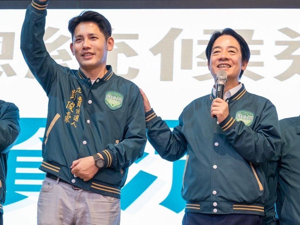 賴清德為小雞站台打「國安牌」 左批馬文君右轟徐春鶯