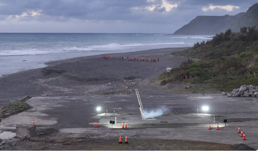 逢甲大學SHSR-Aero1發射成功 旭海第5支科研火箭