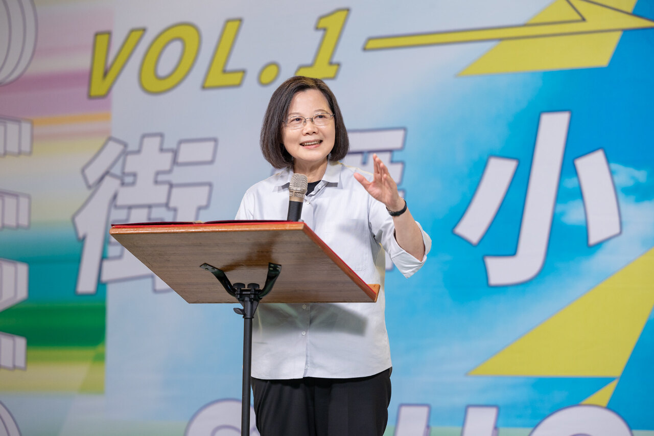 不當總統後做什麼 蔡總統：唱歌跳舞可列選項