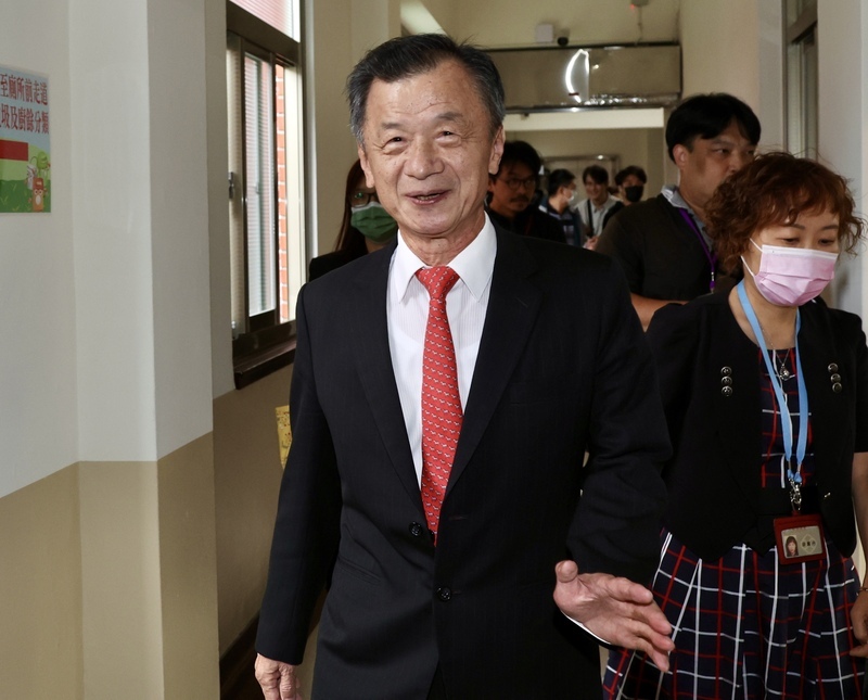 徐春鶯問如何放棄國籍 邱太三：中國國籍法有規範
