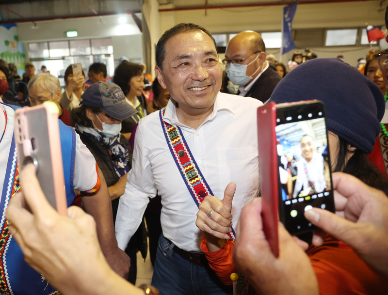 侯友宜拋原住民政策 55至64歲長者享排富全額補助健保