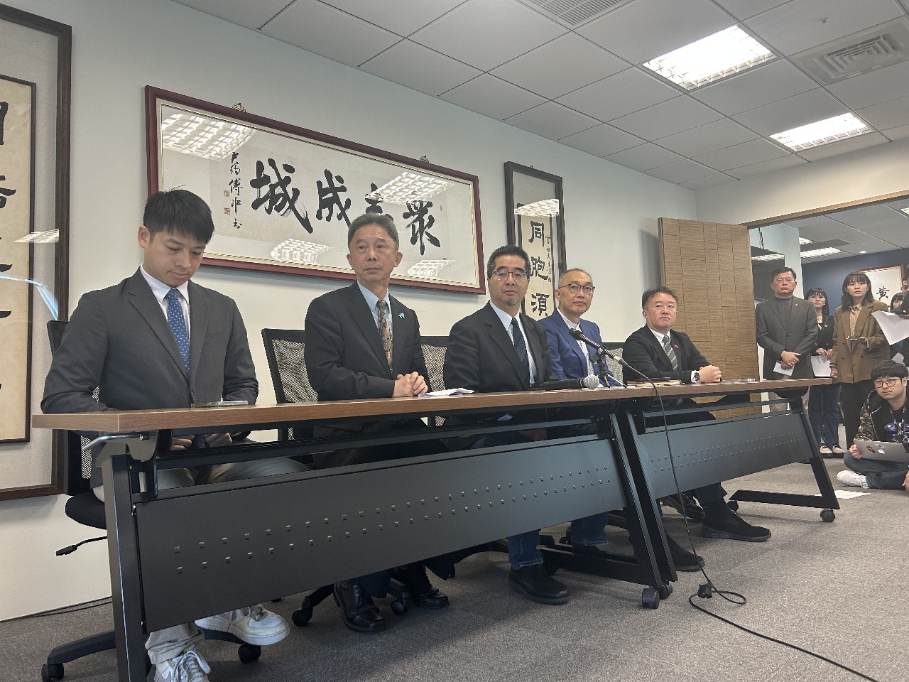 藍白合卡關 雙方就統計誤差有認知差異