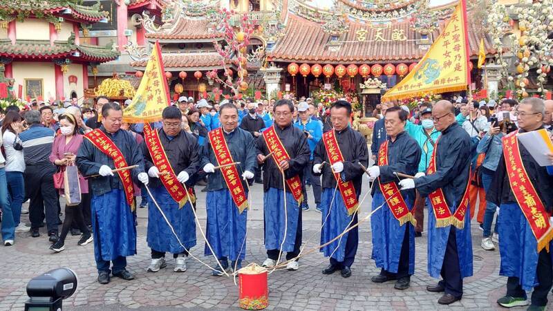 侯友宜：無論藍白合結果如何 尊重柯文哲決定