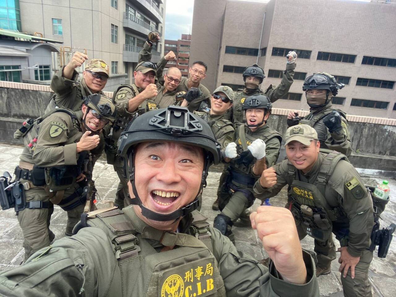 宣導防詐 警政署邀「木曜4超玩」挑戰一日特警