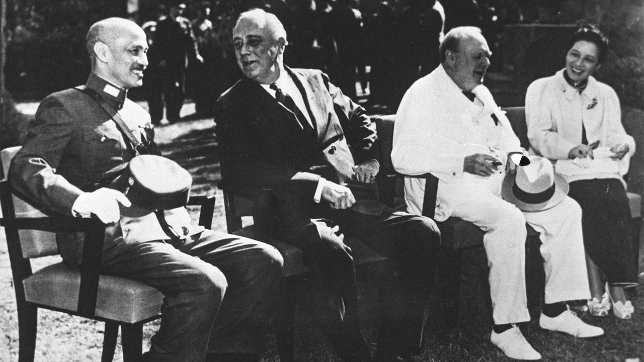 下週的歷史回顧：開羅宣言80年、政府宣布遷都台北、尹清楓上校離奇失蹤